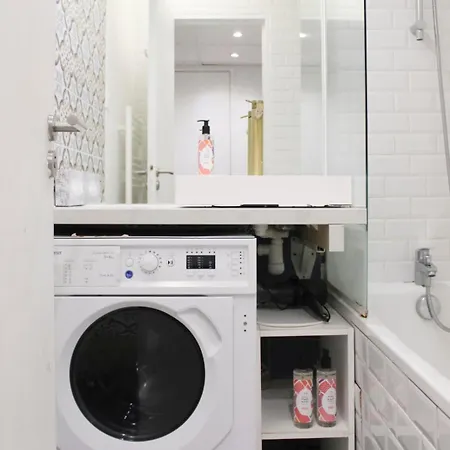 Apartment Bright Of 29m With Wifi Near Paris
